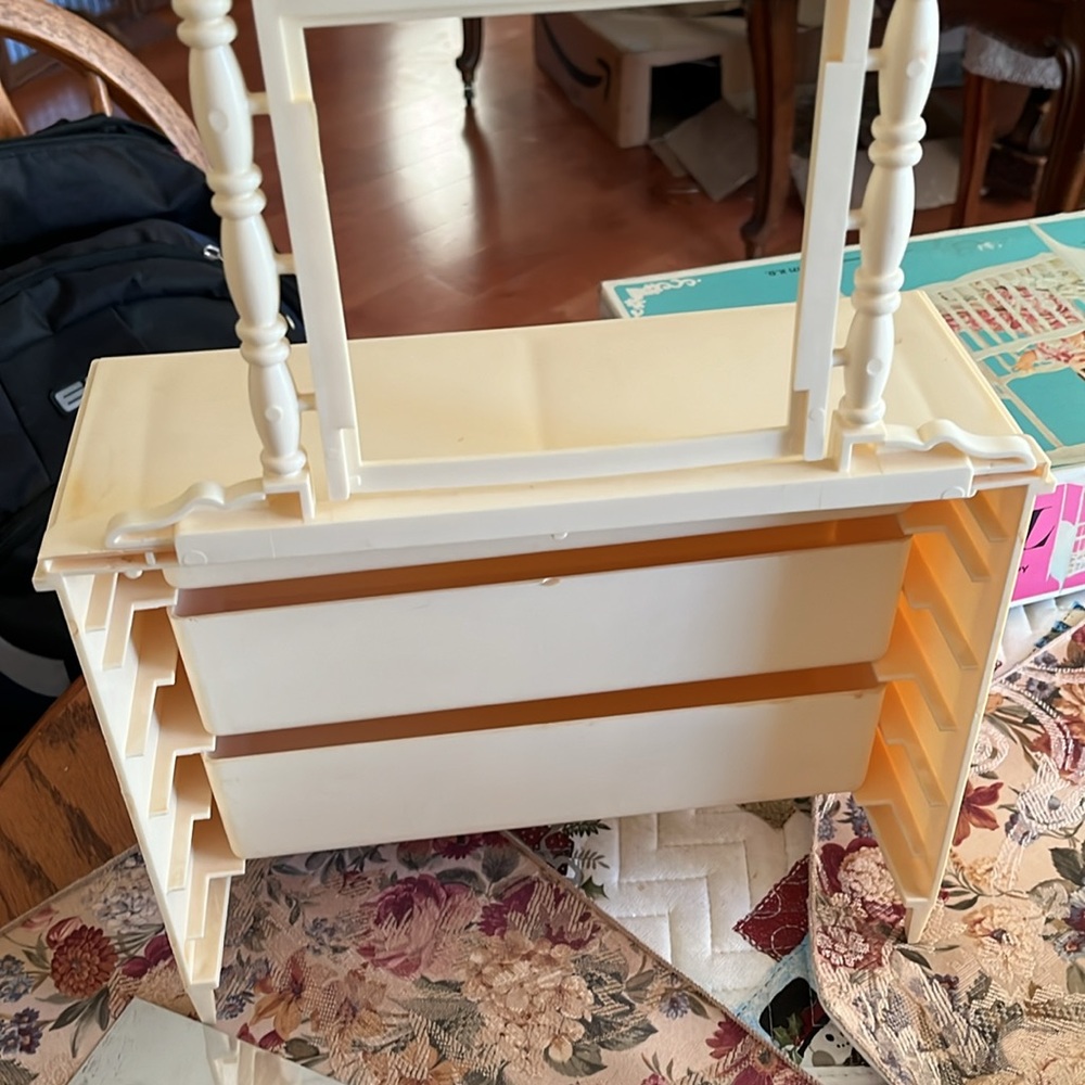 Vintage Amsco doll dresser. 1968. No 1172 - Picture 5 of 10